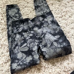 Super cute marble pattern tightening butt enhancing sport athletic work …